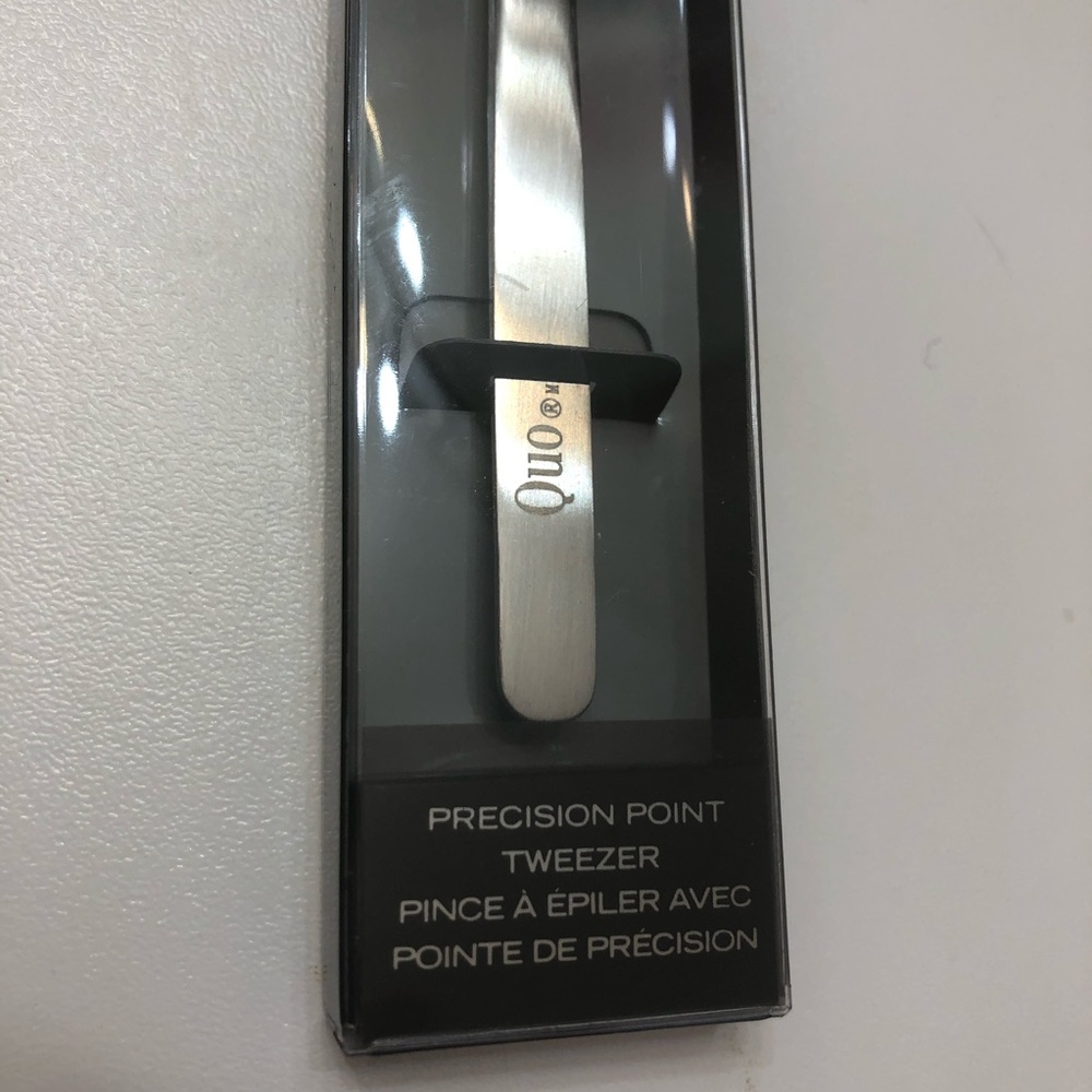 Quo Precision Point Tweezers Fine Hair